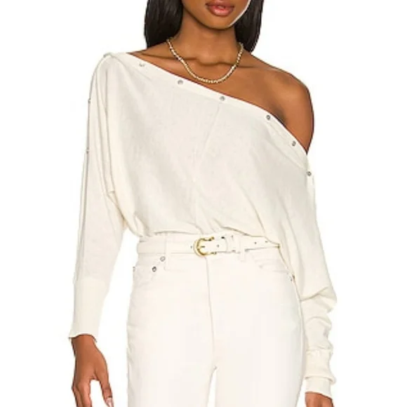 ALLSAINTS | Eli Bataeu Sweater In Cream - Picture 5 of 6